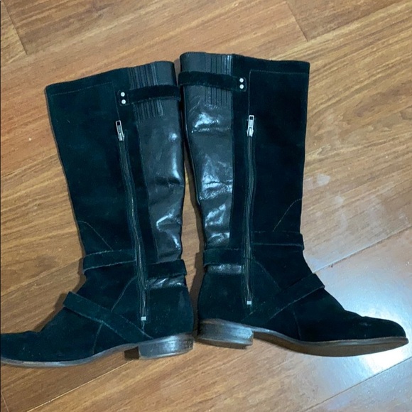 Uggs boots - Picture 3 of 5